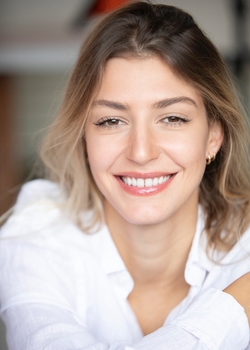 Laura AUCLAIR