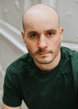 Tom HENIN