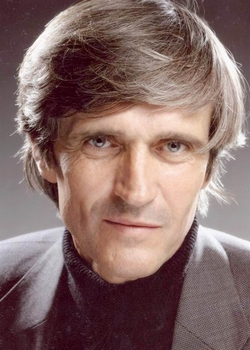 Francis MANAUT