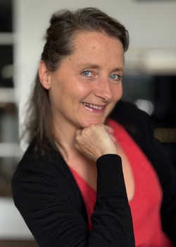 Caroline MATHIEU