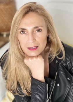 Emmanuelle MOREAU