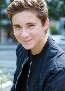Lucas PICHAUD