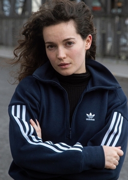 Clara EON